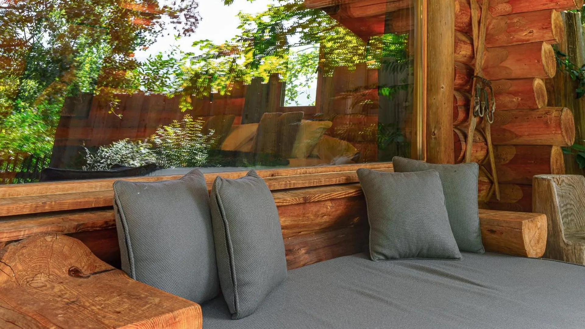 Pyrenees Prestige - Villas D'Exceptions Et Hebergements Insolites Argeles-Gazost