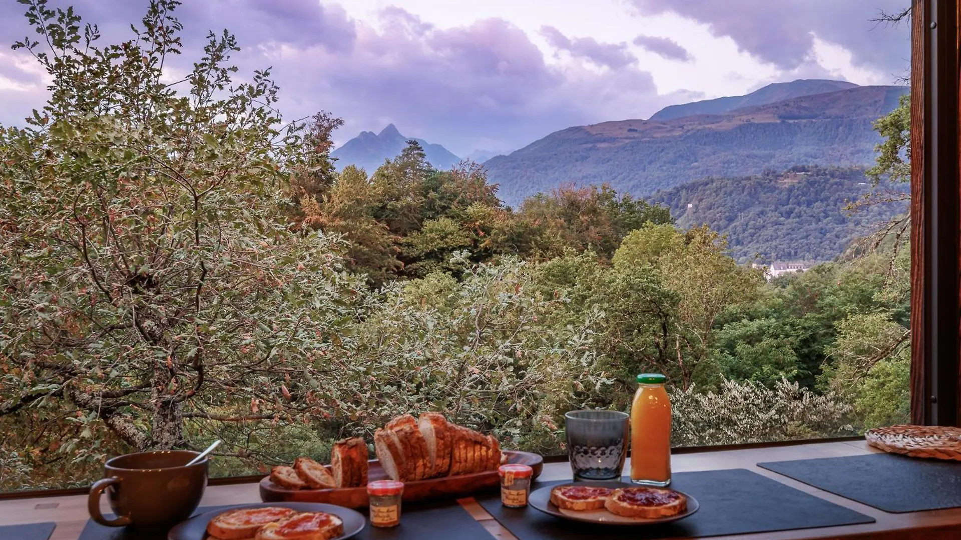 Pyrenees Prestige - Villas D'Exceptions Et Hebergements Insolites Argeles-Gazost 0*,